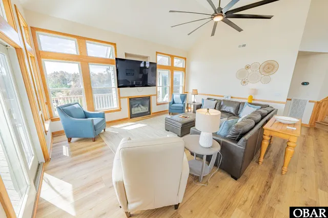 $1,299,000 | 25240 Island Pines Drive, Waves, NC 27982