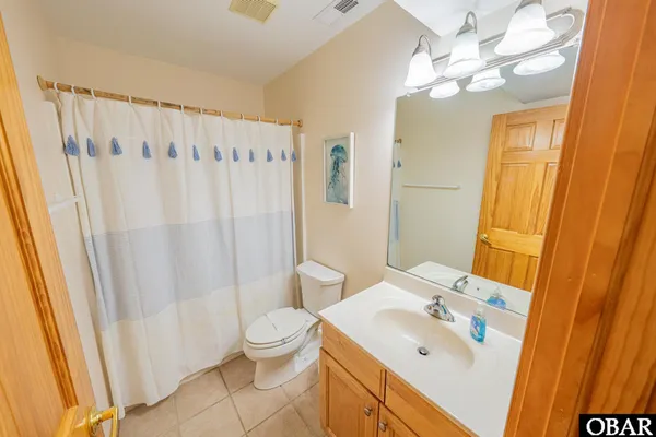 $1,299,000 | 25240 Island Pines Drive, Waves, NC 27982
