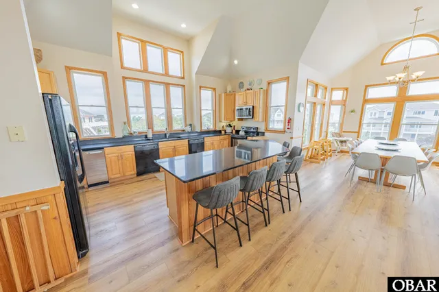 $1,299,000 | 25240 Island Pines Drive, Waves, NC 27982