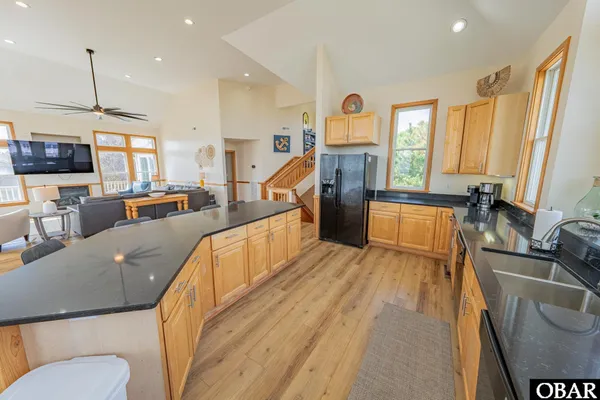 $1,299,000 | 25240 Island Pines Drive, Waves, NC 27982