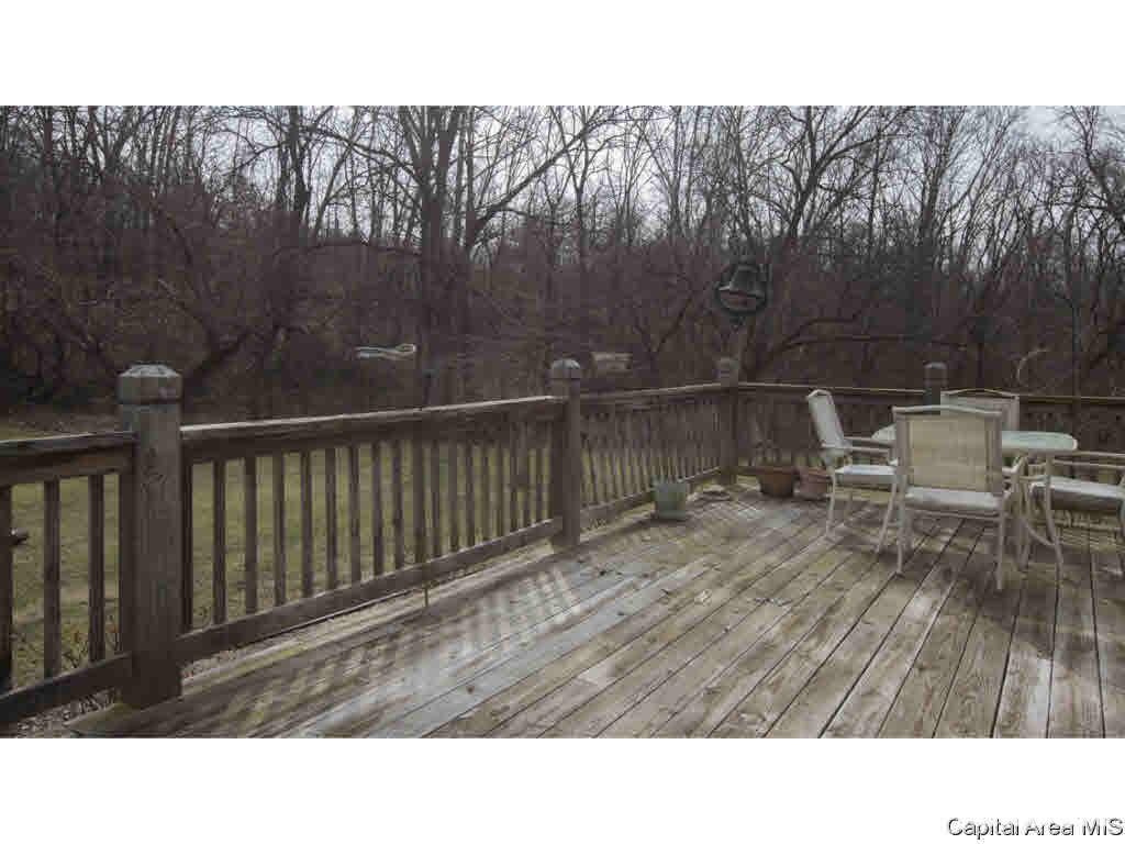 27640 240th Street Barry, IL 62312 - Photo 5 of 36 Gallery Image 5