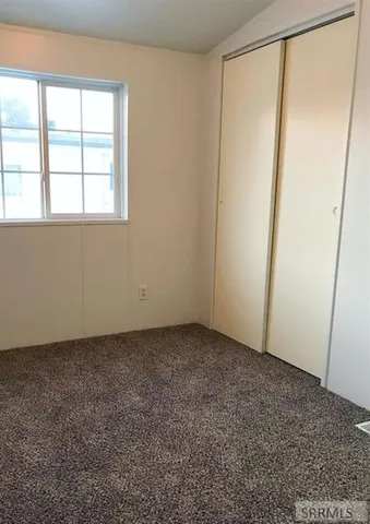 $75,000 | 155 Hillcrest Avenue, American Falls, ID 83211