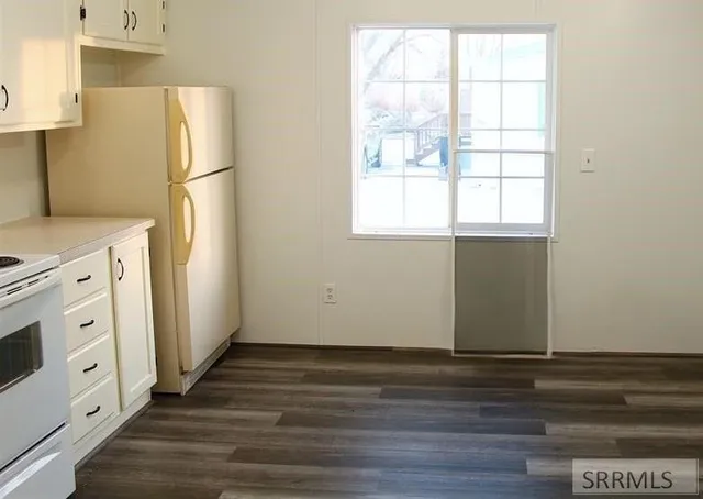 $75,000 | 155 Hillcrest Avenue, American Falls, ID 83211