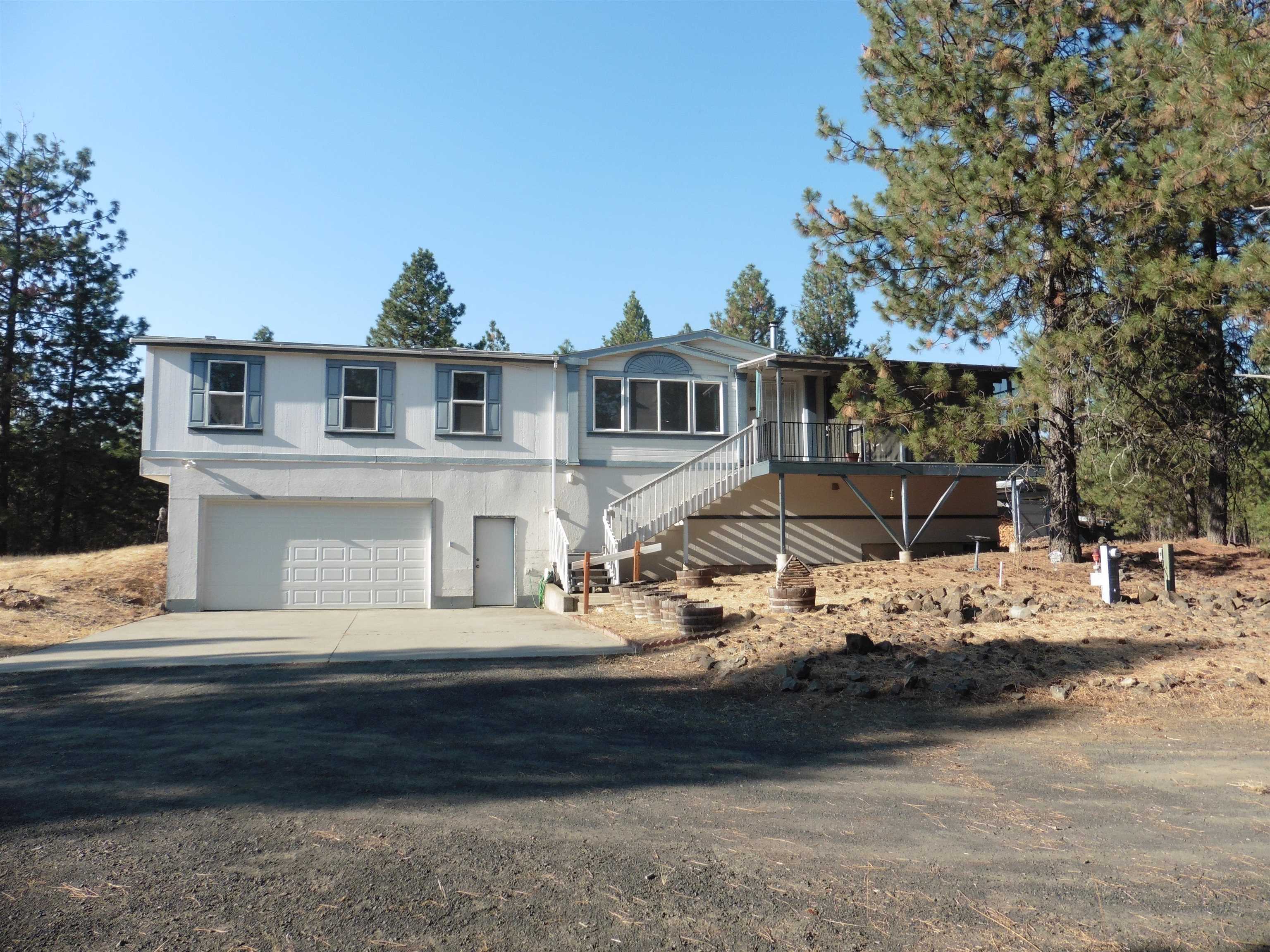 31805 North Perry Road Deer Park, WA 99006 - Photo 1 of 36 Gallery Image 1