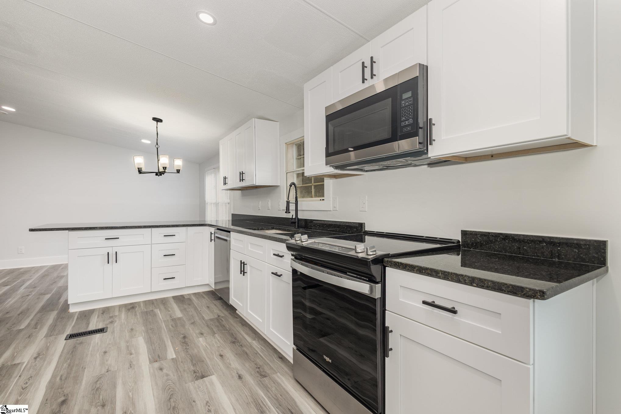 1635 Anderson Ridge Road Simpsonville, SC 29681 - Photo 11 of 23