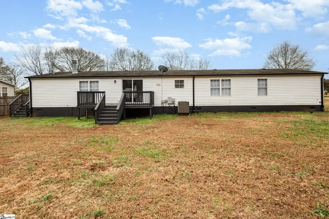 $325,000 | 1635 Anderson Ridge Road, Simpsonville, SC 29681