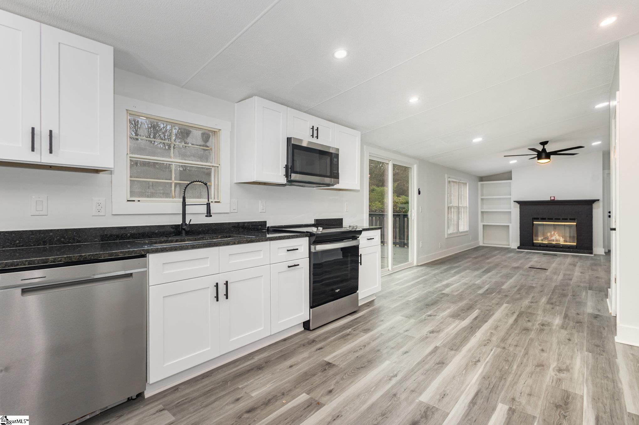 1635 Anderson Ridge Road Simpsonville, SC 29681 - Photo 10 of 23