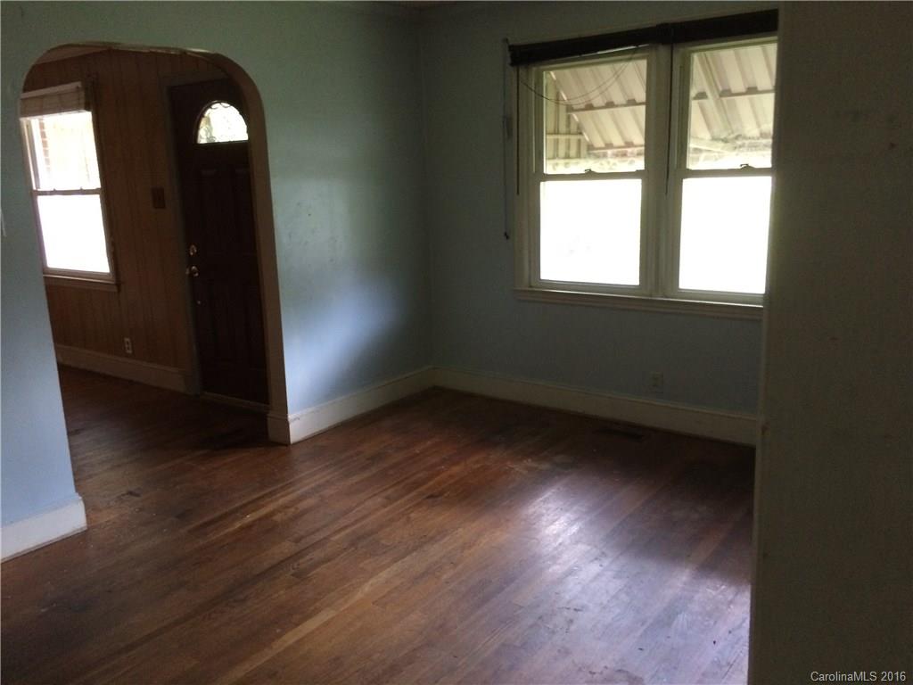 7206 Tuckaseegee Road Charlotte, NC 28214 - Photo 2 of 10 Gallery Image 2