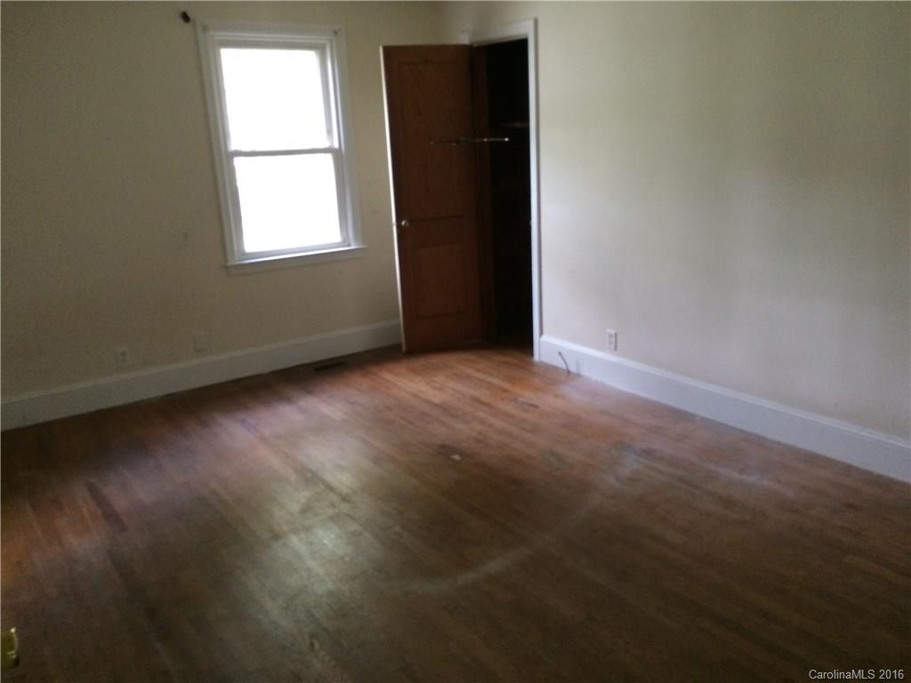 7206 Tuckaseegee Road Charlotte, NC 28214 - Photo 3 of 10 Gallery Image 3