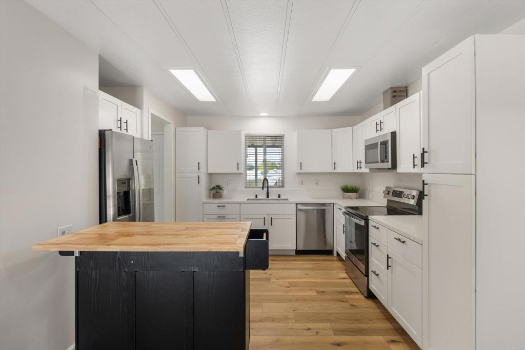 18218 Paradise Mountain Road, Unit 97 Valley Center, CA 92082 - Photo 13 of 70