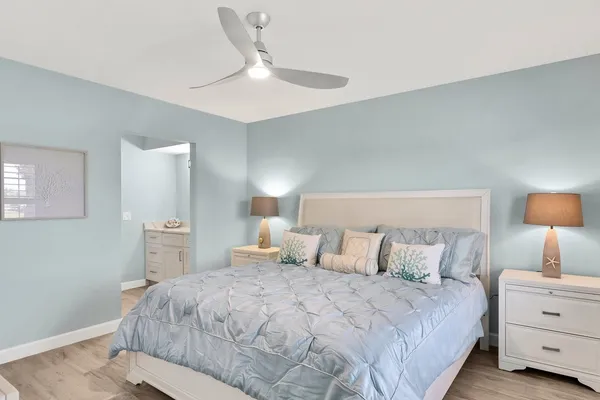 $262,500 | 33 Plantation Drive, Unit 205, Vero Beach, FL 32966