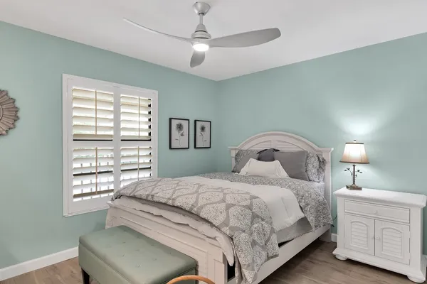 $262,500 | 33 Plantation Drive, Unit 205, Vero Beach, FL 32966