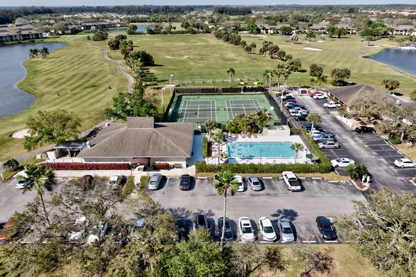 $262,500 | 33 Plantation Drive, Unit 205, Vero Beach, FL 32966