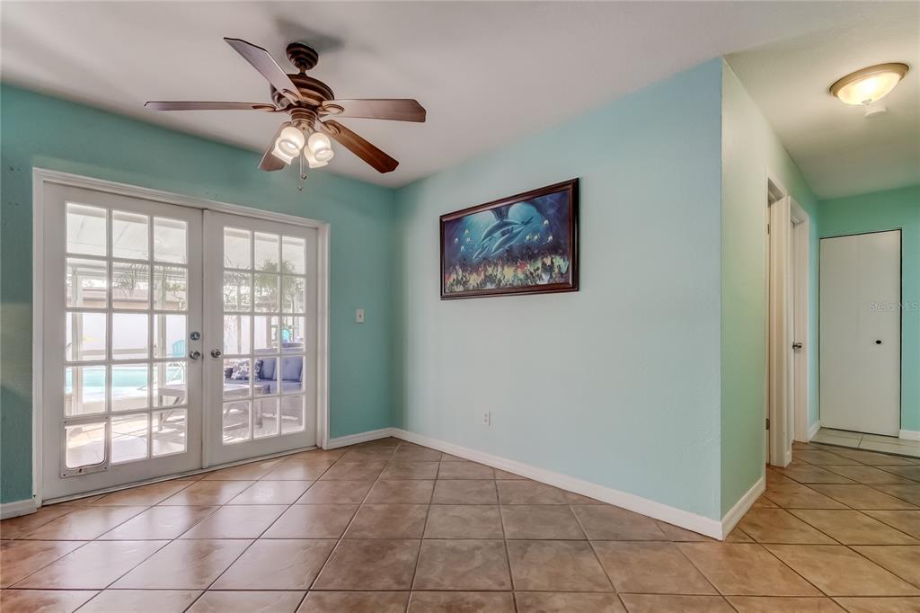 8531 81st Way Seminole, FL 33777 - Photo 12 of 27