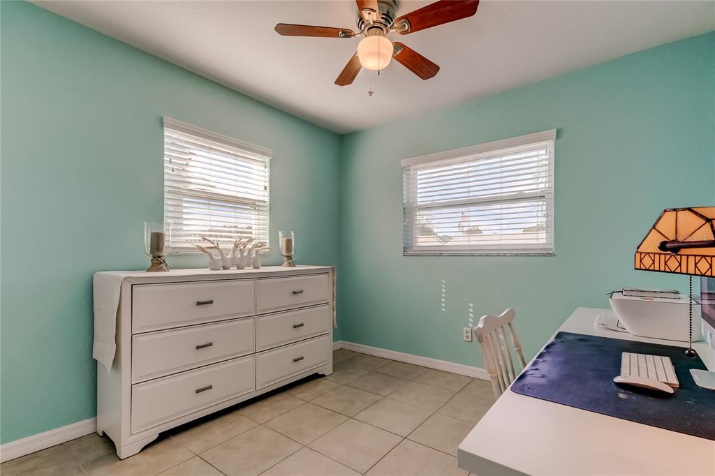 8531 81st Way Seminole, FL 33777 - Photo 19 of 27