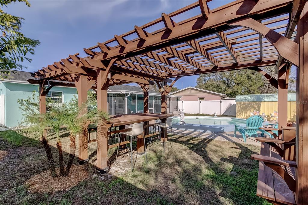 8531 81st Way Seminole, FL 33777 - Photo 3 of 27