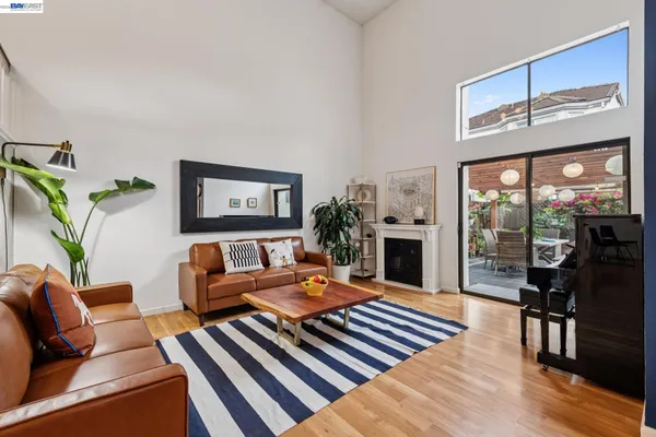 $1,280,000 | 1129 Clarke Lane, Alameda, CA 94502