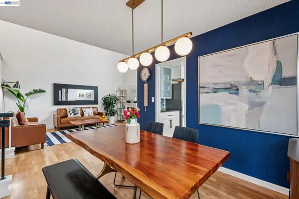 $1,280,000 | 1129 Clarke Lane, Alameda, CA 94502