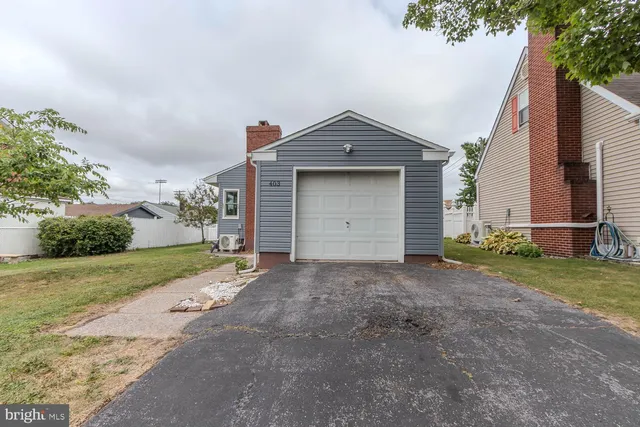 $205,000 | 403 Philips Street, Philipsburg, PA 16866