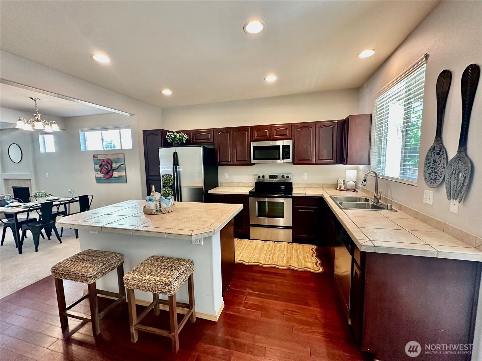 5645 56th Loop Southeast Lacey, WA 98503 - Photo 11 of 33