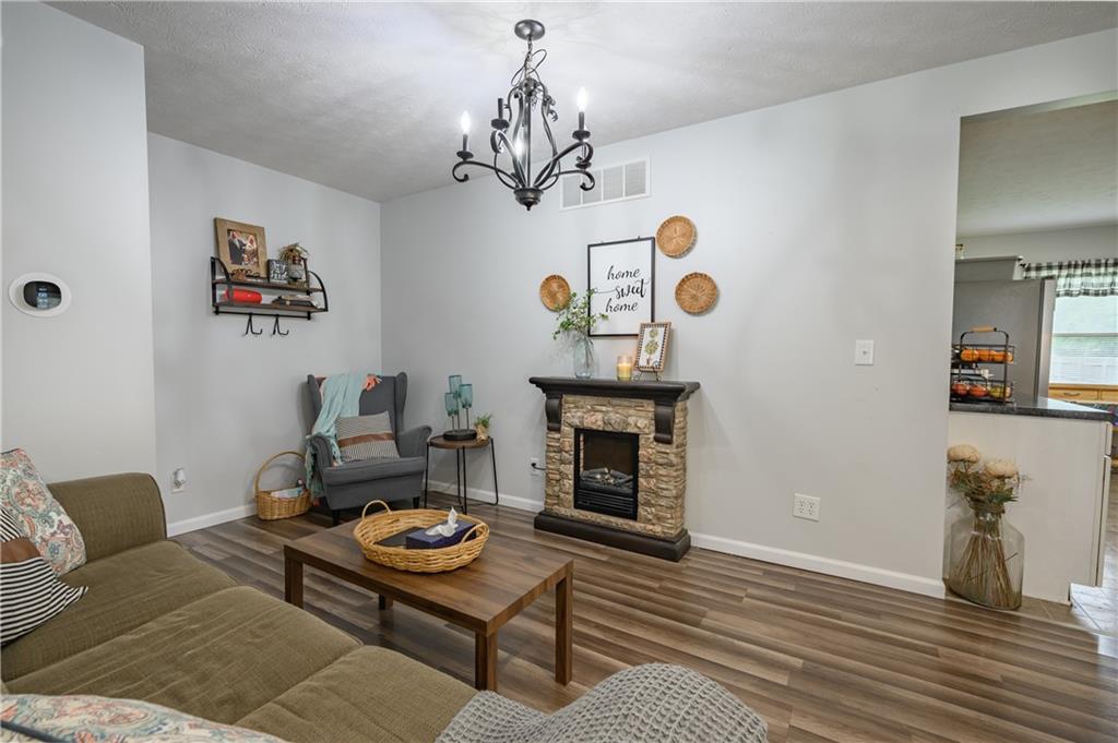 3154 North Marr Road Columbus, IN 47203 - Photo 11 of 39 Gallery Image 11