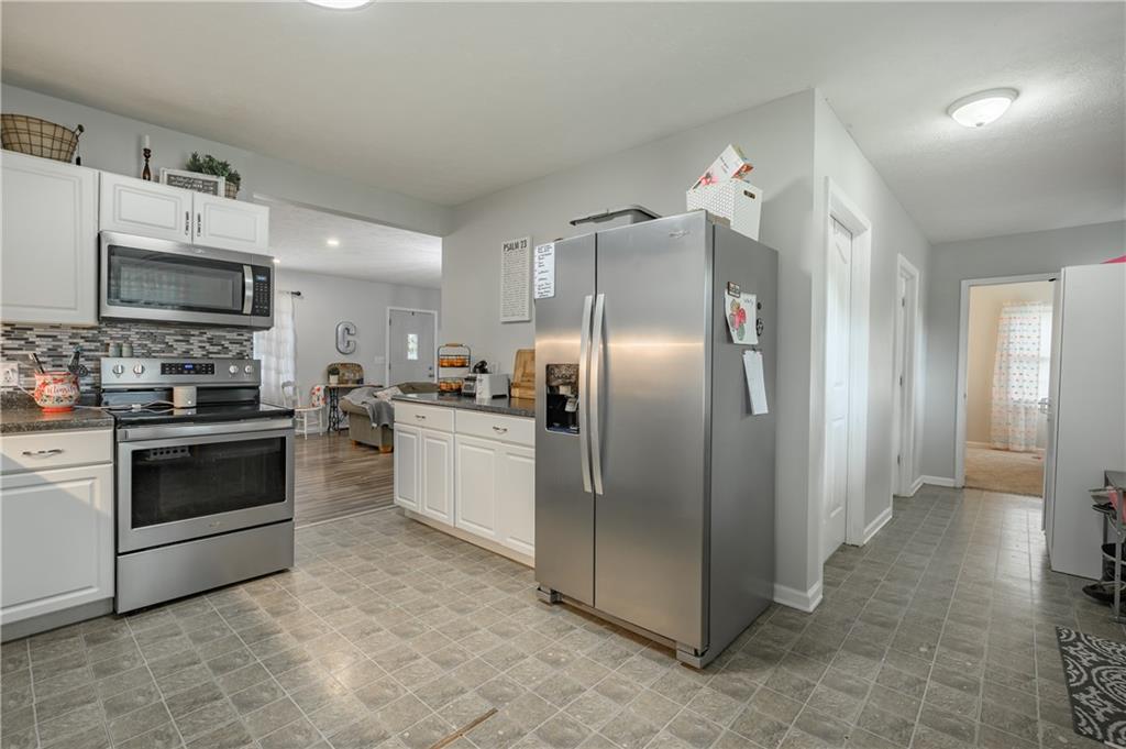 3154 North Marr Road Columbus, IN 47203 - Photo 14 of 39 Gallery Image 14