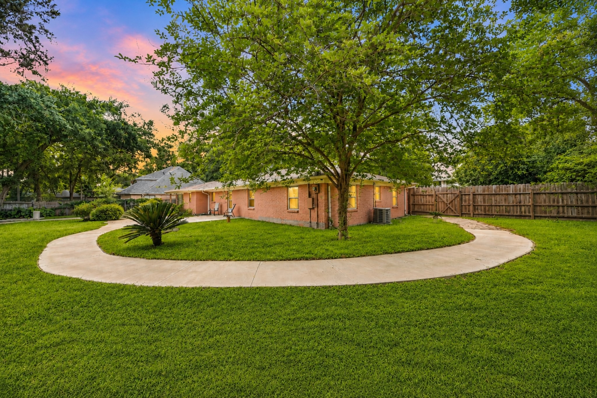 16307 Amcreek Road Houston, TX 77068 - Photo 3 of 28 Gallery Image 3