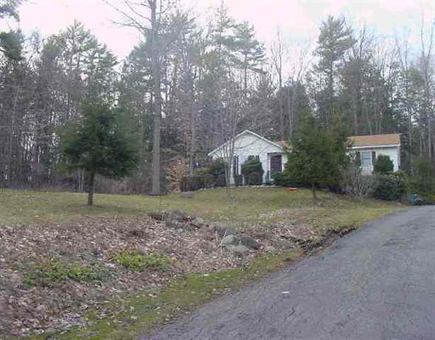 652 Rt 9 Wilton, NY 12831 - Photo 2 of 10 Photo 2