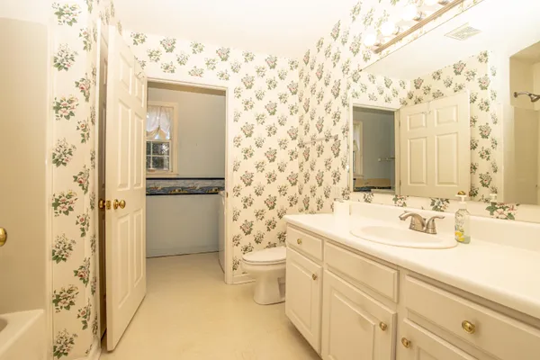 $244,900 | 32 Arbours W Lane, Moore, SC 29369