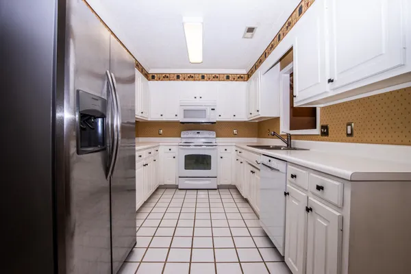 $244,900 | 32 Arbours W Lane, Moore, SC 29369