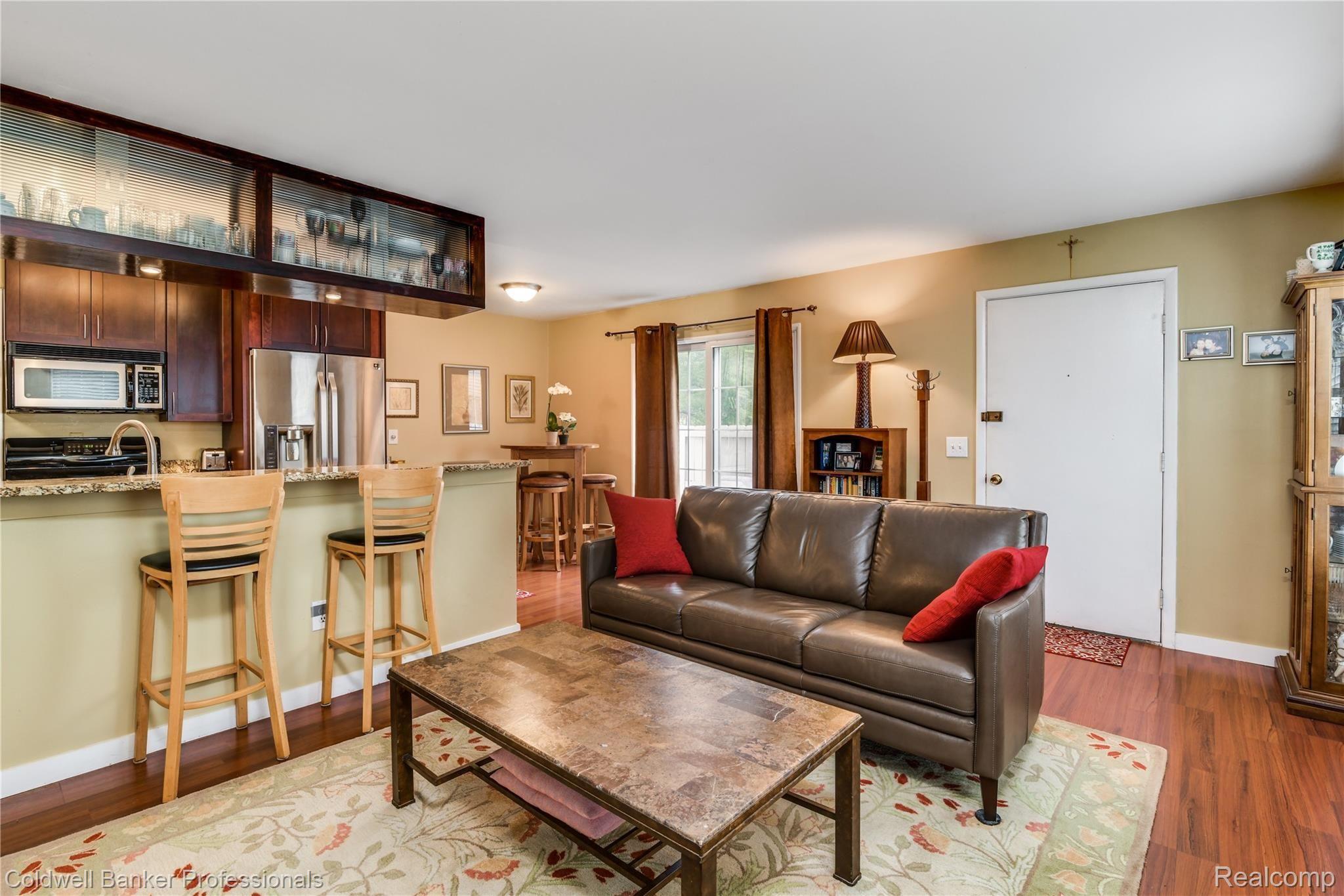 264 1st Street, Unit 15 Rochester, MI 48307 - Photo 2 of 21 a (2).jpg