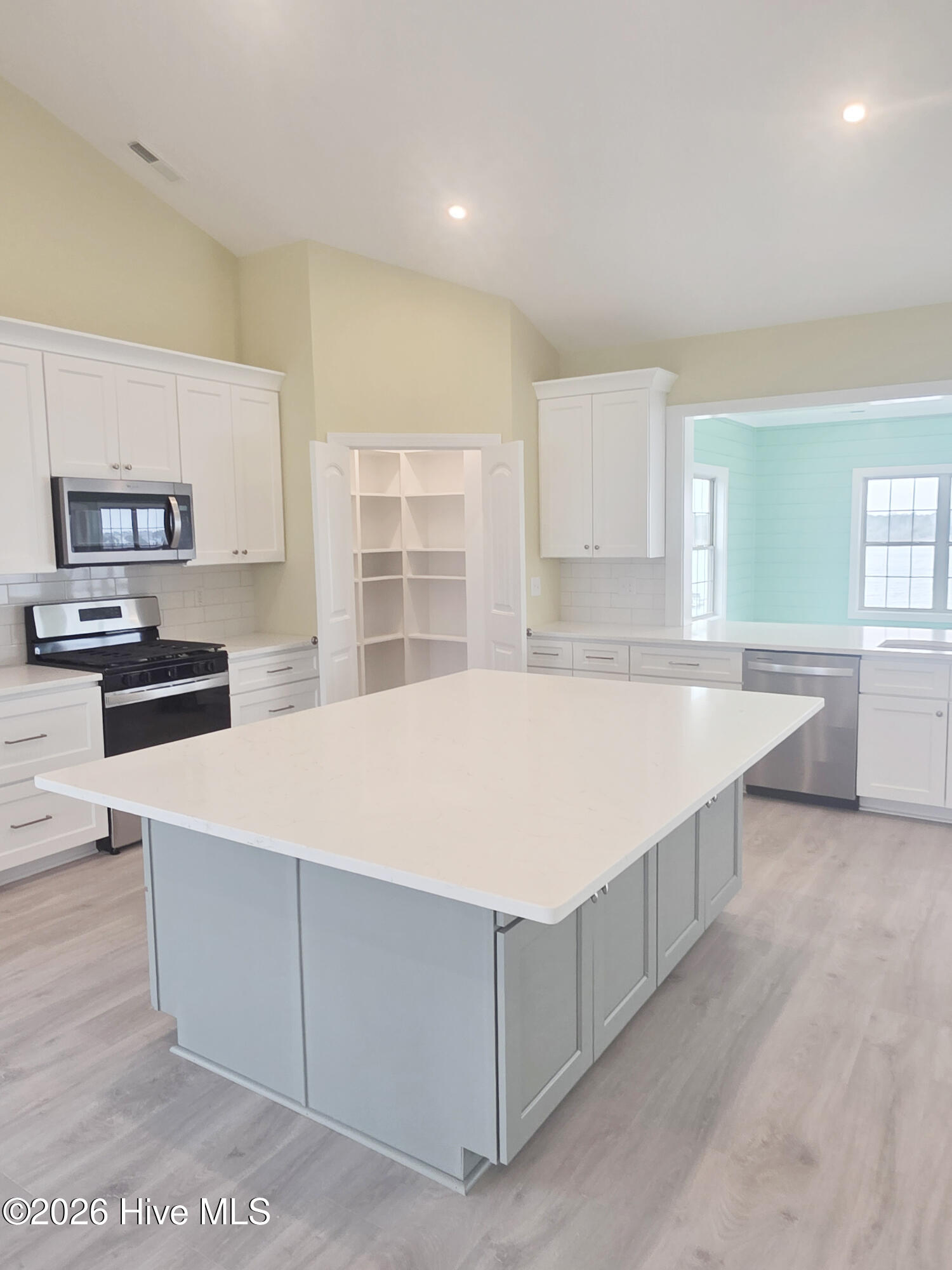 157 Big Hammock Point Road Sneads Ferry, NC 28460 - Photo 10 of 59 25