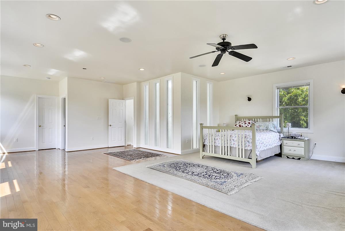 13654 Wilt Store Road Leesburg, VA 20176 - Photo 20 of 30 Bedroom (Master)