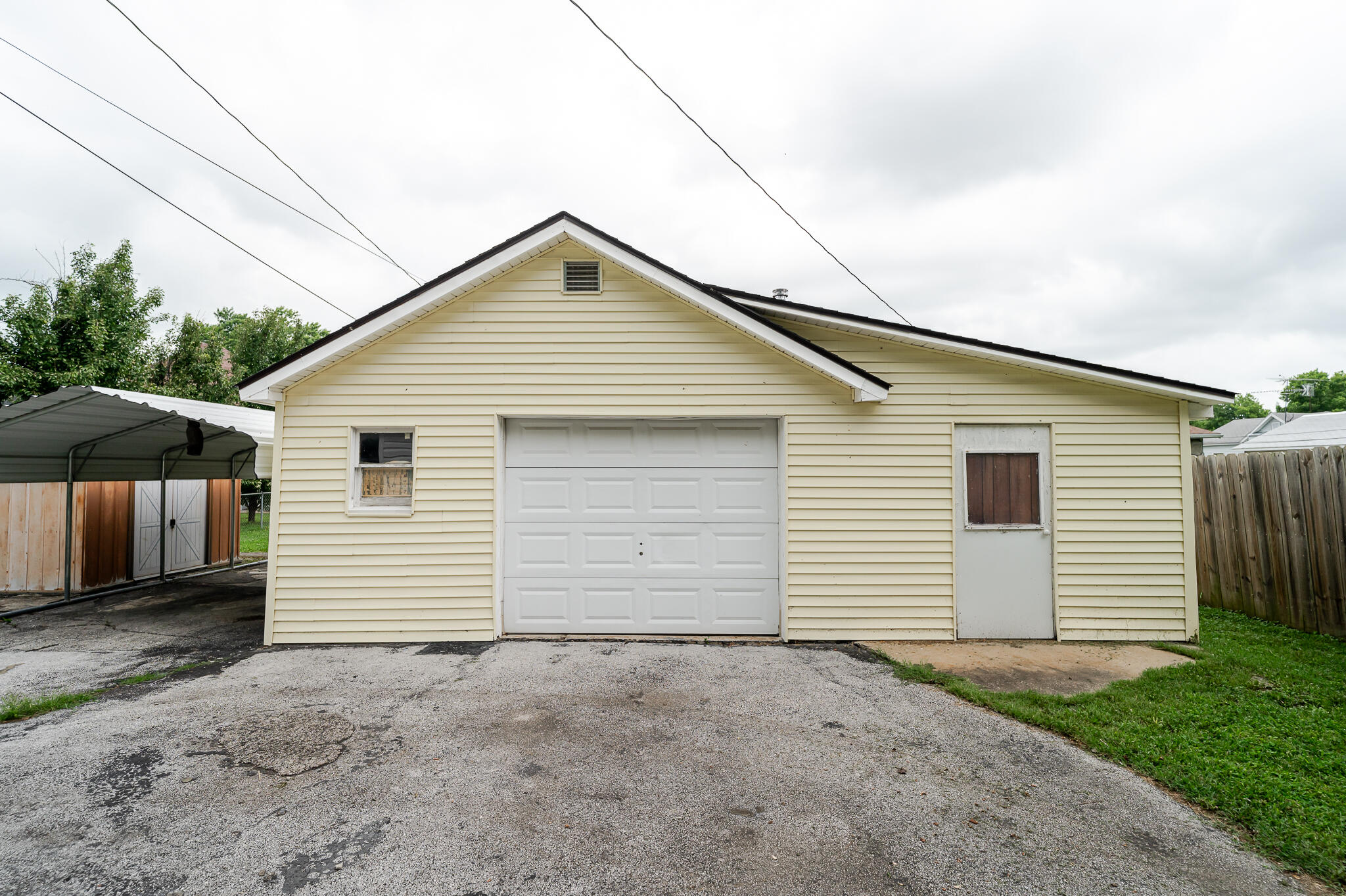 525 East Scott Street Monett, MO 65708 - Photo 37 of 38 525 E Scott St, Monett-37