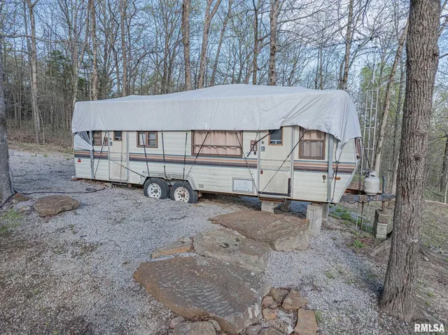 $170,000 | 565 Dutton Chapel Road, Herod, IL 62947