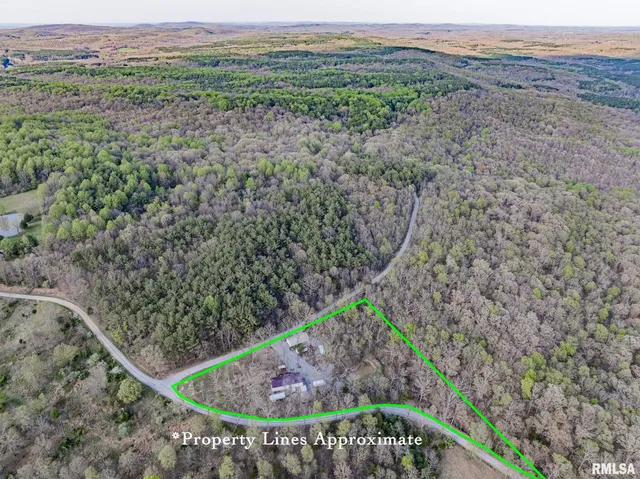 $170,000 | 565 Dutton Chapel Road, Herod, IL 62947