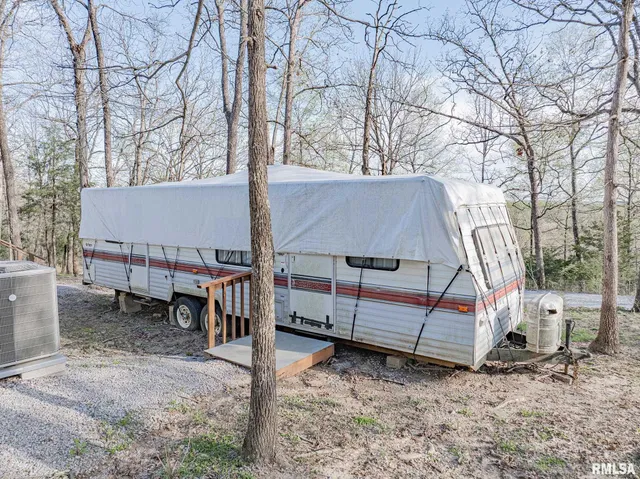 $170,000 | 565 Dutton Chapel Road, Herod, IL 62947