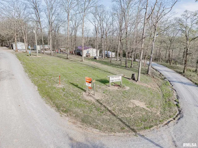 $170,000 | 565 Dutton Chapel Road, Herod, IL 62947