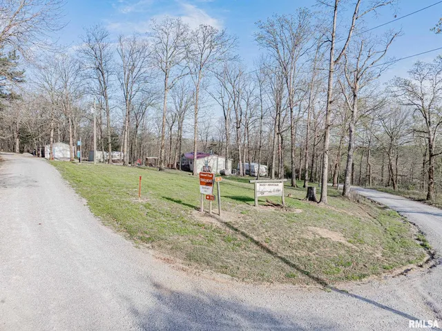 $170,000 | 565 Dutton Chapel Road, Herod, IL 62947