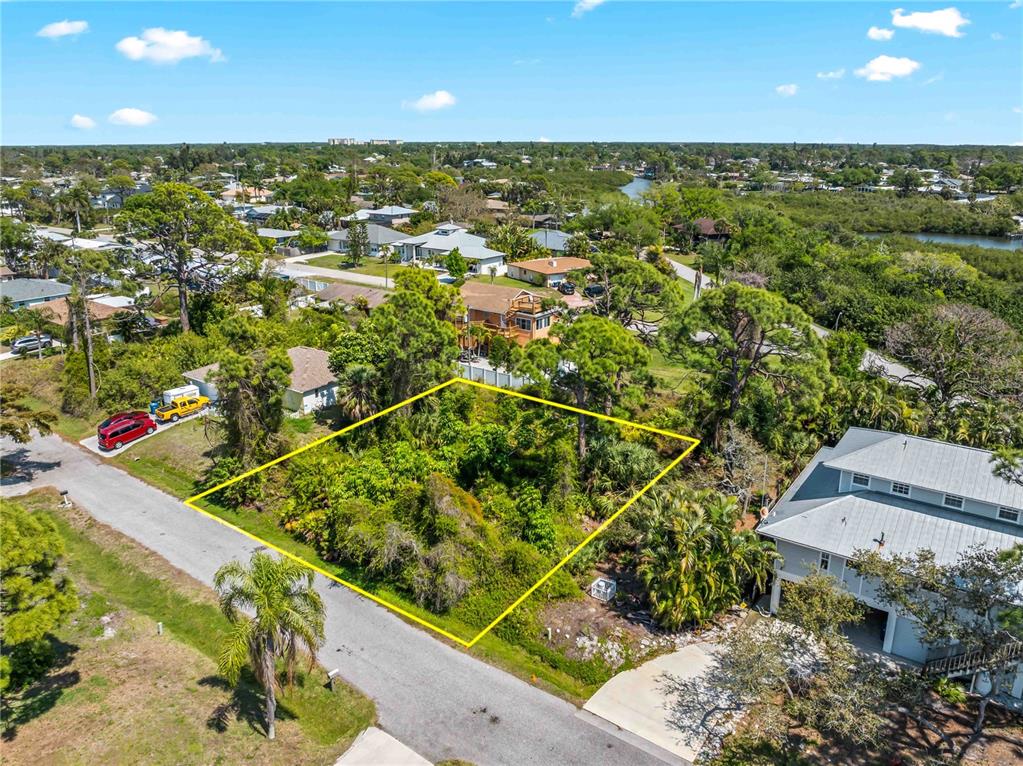 Devon Road Venice, FL 34293 - Photo 2 of 14 Gallery Image 2