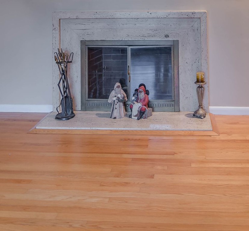 78 Chalmers Street Springfield, MA 01118 - Photo 12 of 26 Gallery Image 12