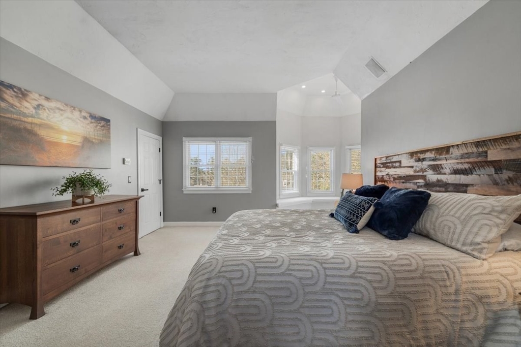 31 Round Hill Road Kingston, MA 02364 - Photo 25 of 42 a bedroom with a large bed and a window