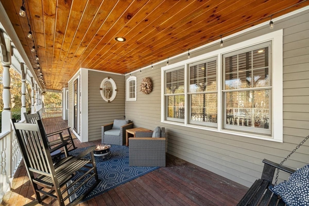 31 Round Hill Road Kingston, MA 02364 - Photo 4 of 42