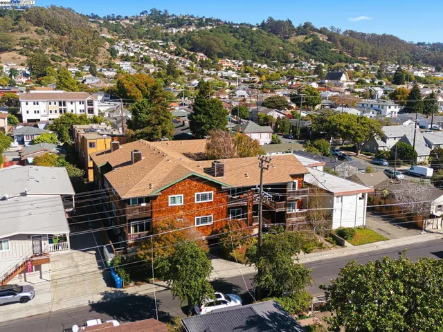 $499,000 | 1708 Lexington Avenue, Unit 2, El Cerrito, CA 94530