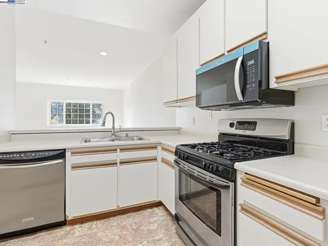 $499,000 | 1708 Lexington Avenue, Unit 2, El Cerrito, CA 94530