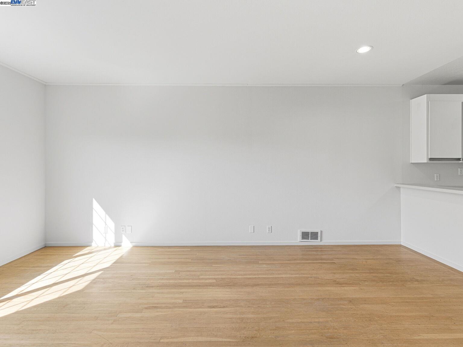 1708 Lexington Avenue, Unit 2 El Cerrito, CA 94530 - Photo 30 of 60 a view of an empty room