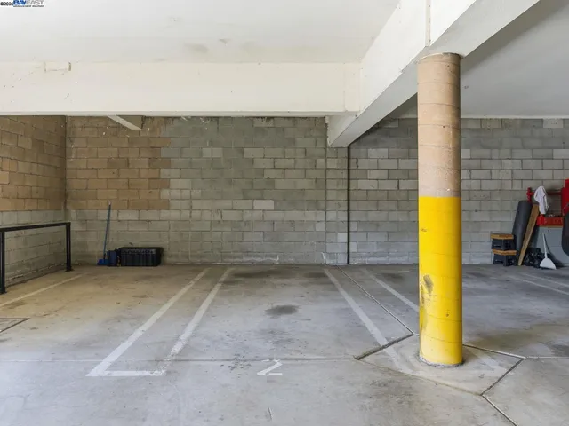 $499,000 | 1708 Lexington Avenue, Unit 2, El Cerrito, CA 94530