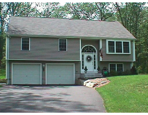 561 Carpenter Road Northbridge, MA 01588 - Photo 1 of 1