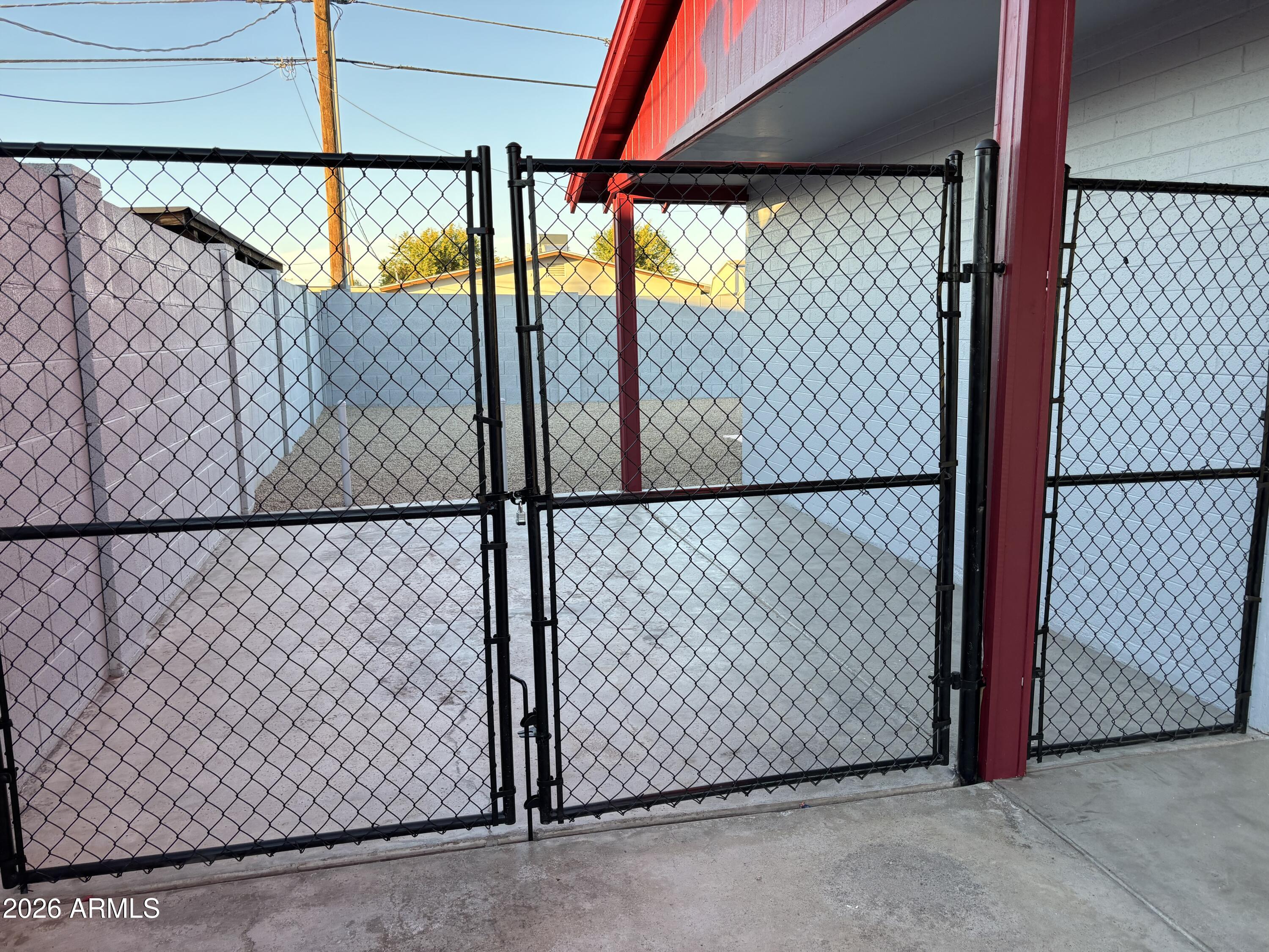 5440 Virginia Avenue Phoenix, AZ 85035 - Photo 15 of 15 a view of a outdoor space