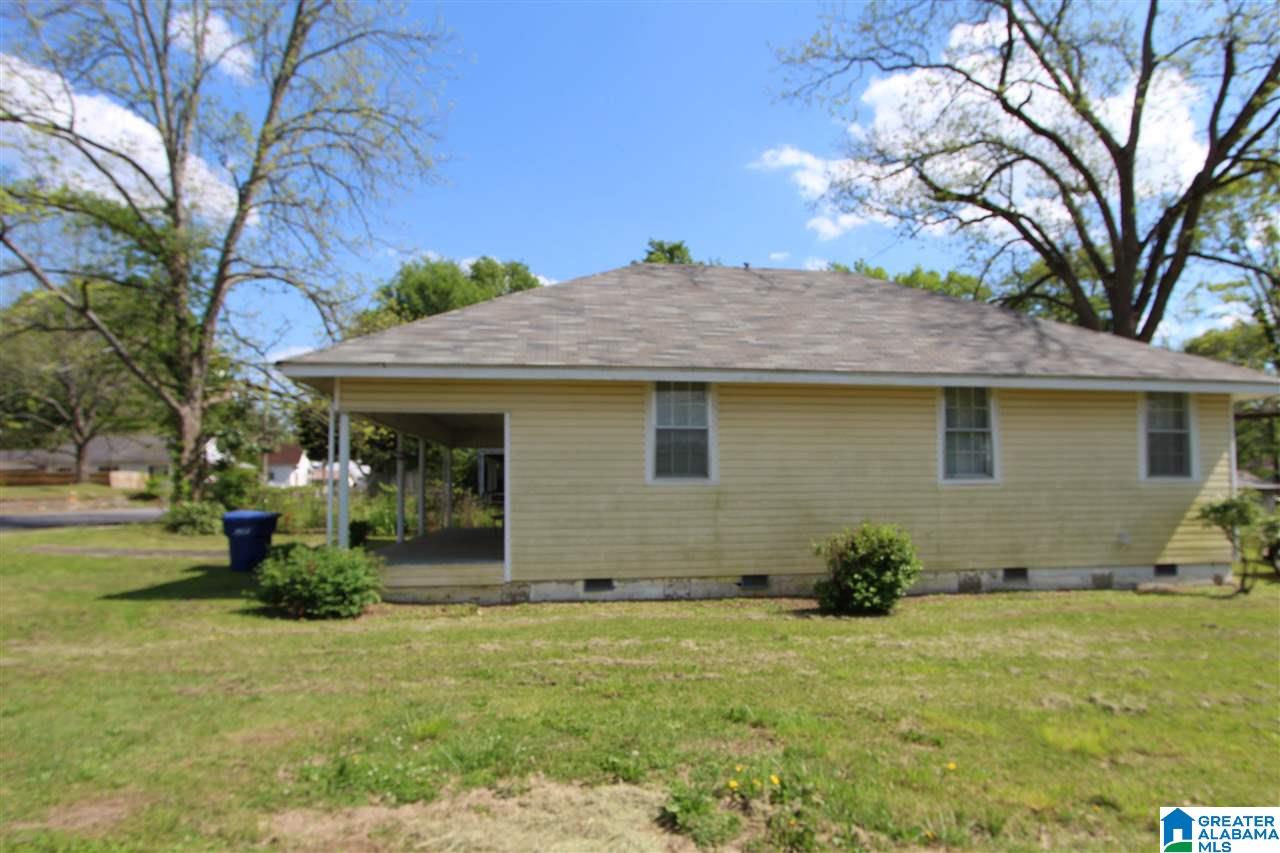 522 Court Street North Talladega, AL 35160 - Photo 2 of 21